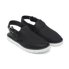 Black Chappal